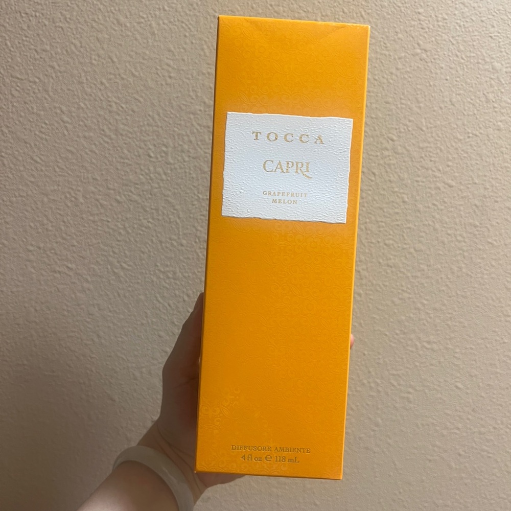 Tocca Capri Diffuser: Grapefruit, Melon 4 oz. | 118 ml